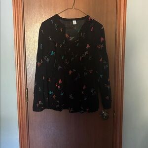 Old Navy Black Top with Floral Accents